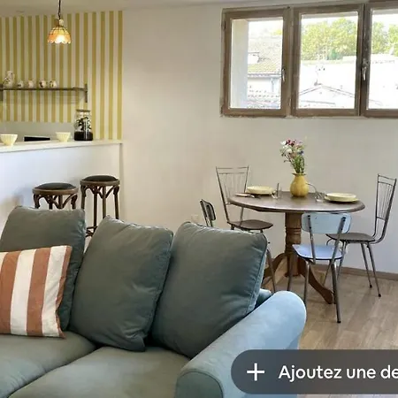 D'albert - French Style Apartment